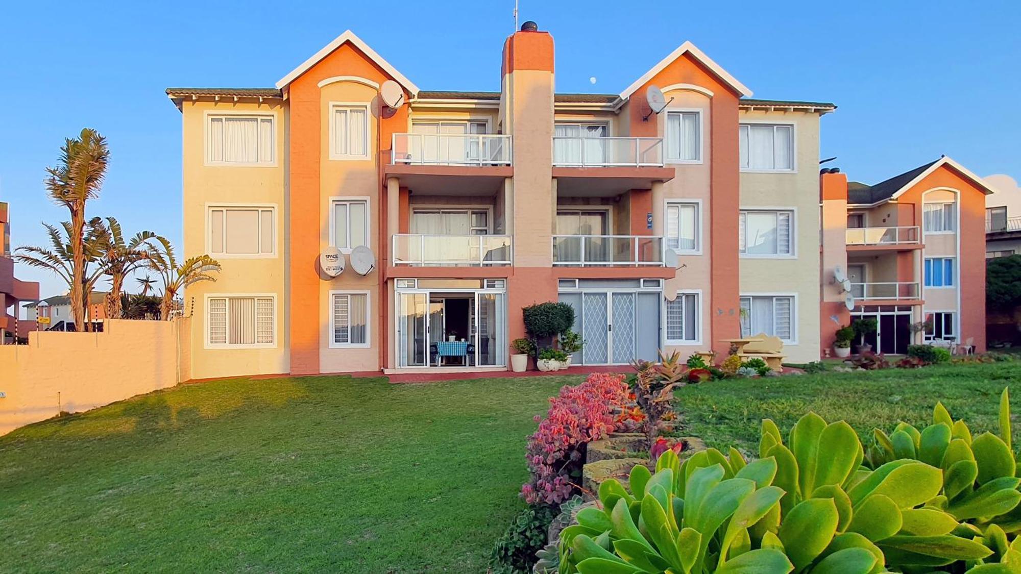 Escape To Paradise: Beachside Apartment Jeffreys Bay Esterno foto