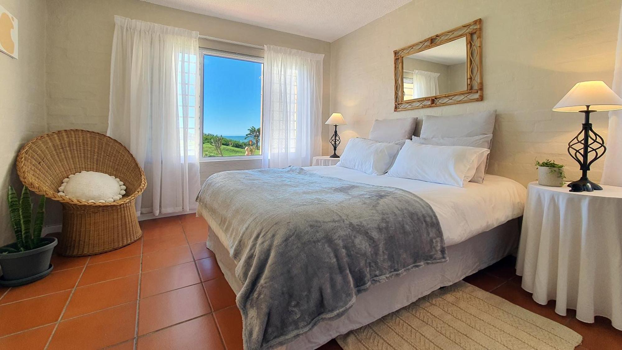 Escape To Paradise: Beachside Apartment Jeffreys Bay Esterno foto